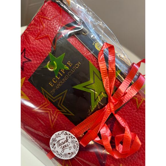 Kedzie ECLIPSE Zip Around Red Clutch Wristlet Vegan Leather NWT Retail $29 - Picture 10 of 11